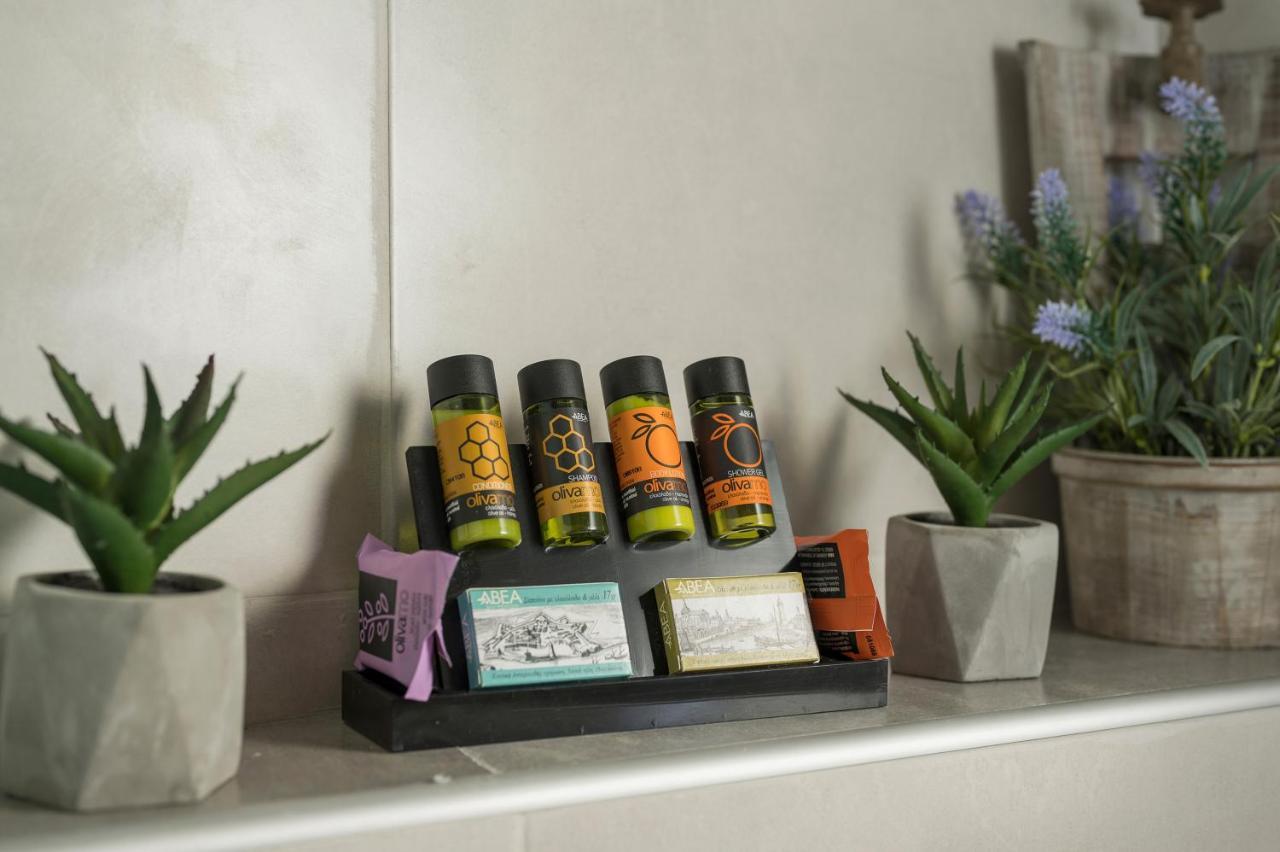 Floral Beach Apt With Lux Extras & Special Treats Kolymbari Esterno foto